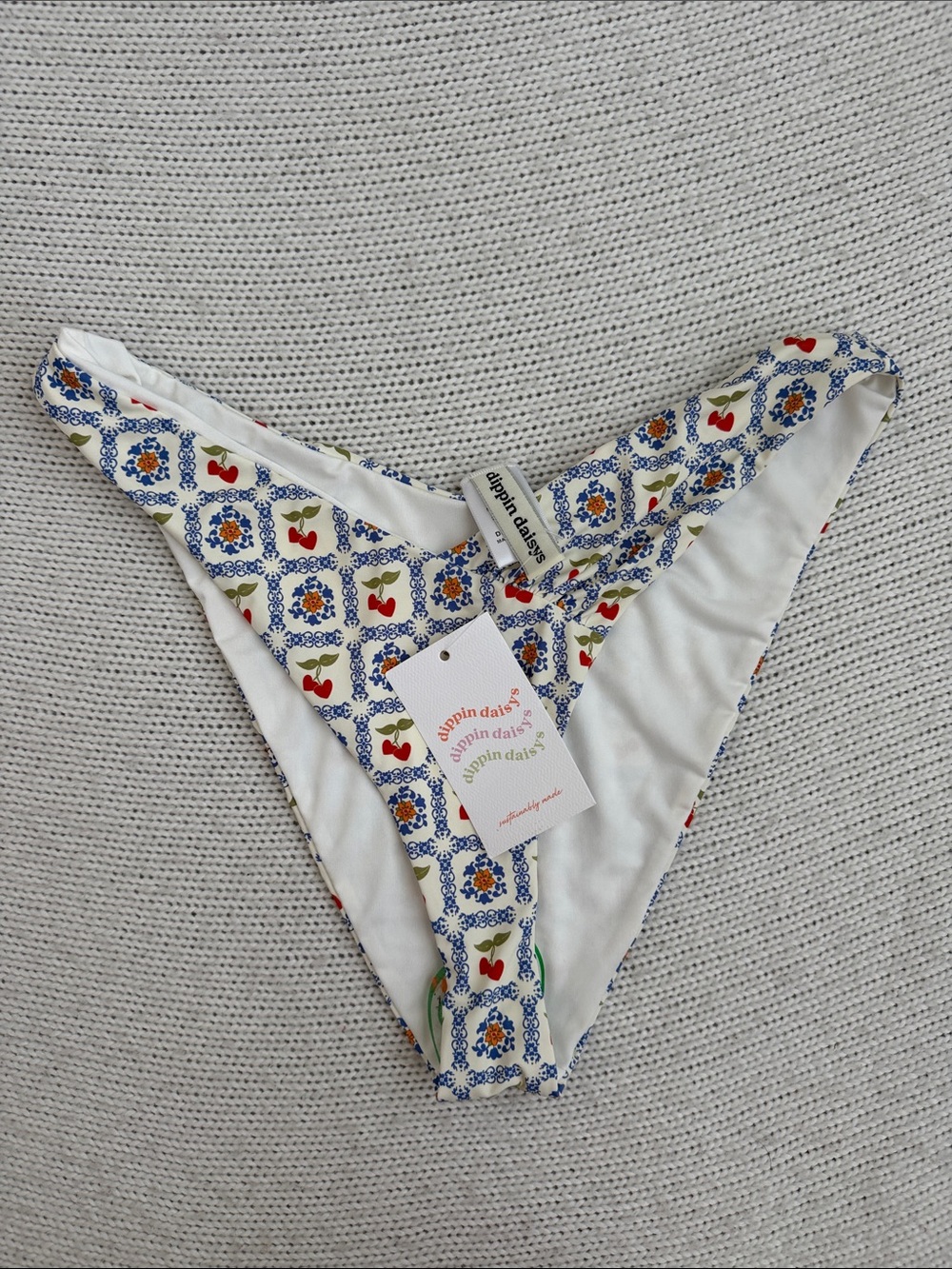 NWT! Dippin Daisys Angel Bottoms in Palermo Size Medium